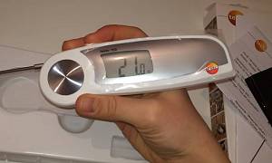 Влагозащищенный пищевой термометр Testo 104