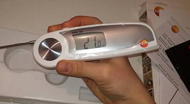 Влагозащищенный пищевой термометр Testo 104