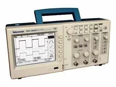 TDS1002B - цифровой осциллограф