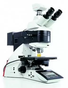 DM6000 M - научно-исследовательский микроскоп