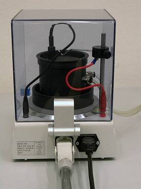 установка для электролитического полирования и травления